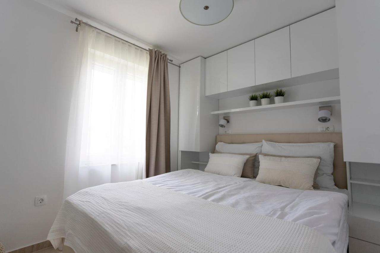 Luxury Mantinela Apartment マリンスカ エクステリア 写真